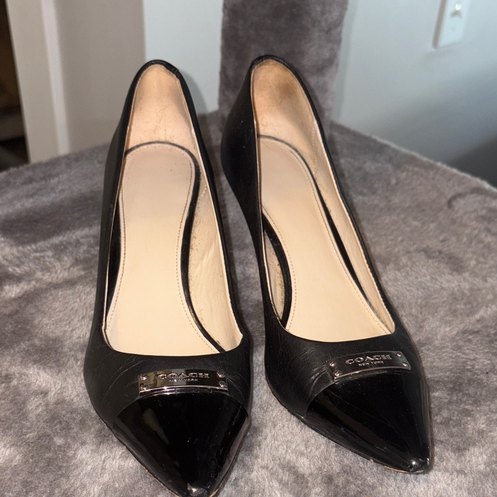 Coach Black Patent Leather Pointed Toe Pumps with Logo Plaque
